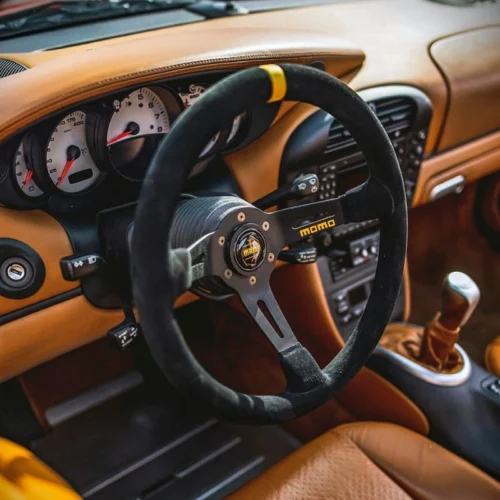 MOMO-MOD.08-Steering-Wheel—Suede,-Black-Spoke(2)