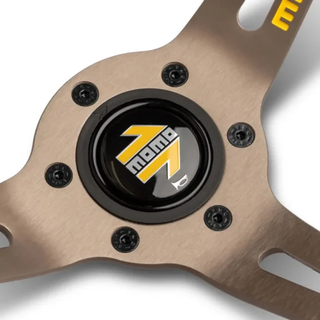 MOMO Drifting Steering wheel - Red Microfibre - Image 4
